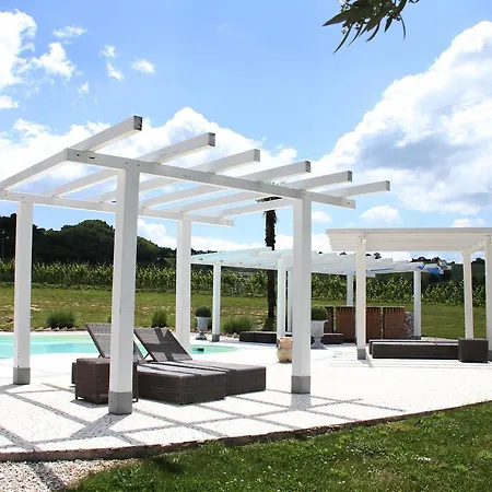 Casa Grimaldi Bed and breakfast